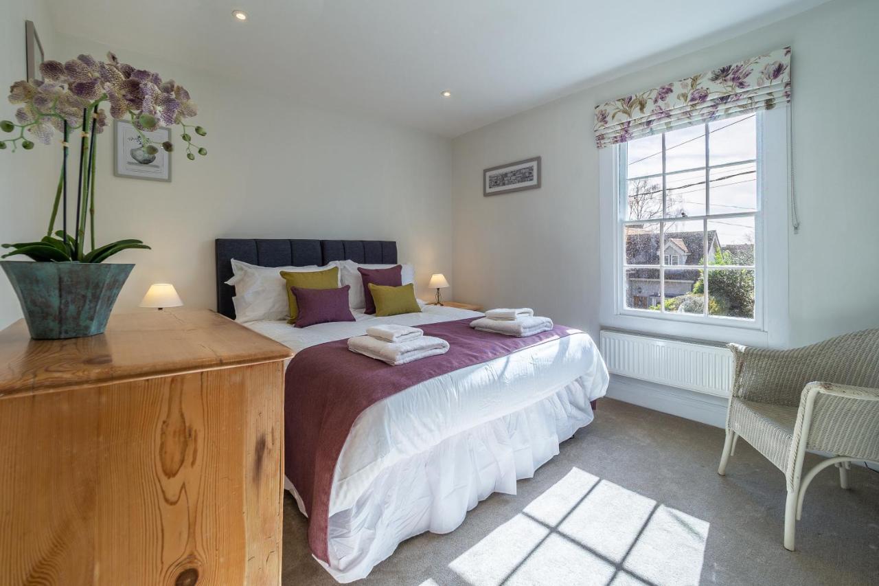 Adorable Cottage With A Log Burner In Heavenly Village - Constable Lodge Nayland Exteriör bild