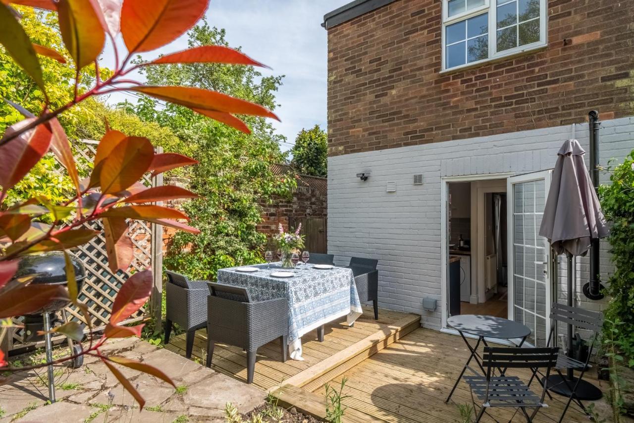 Adorable Cottage With A Log Burner In Heavenly Village - Constable Lodge Nayland Exteriör bild